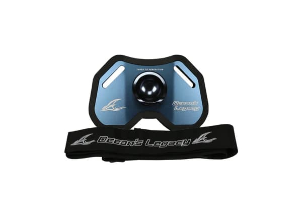 GimbalBucketBlue-1400x1000-1.webp